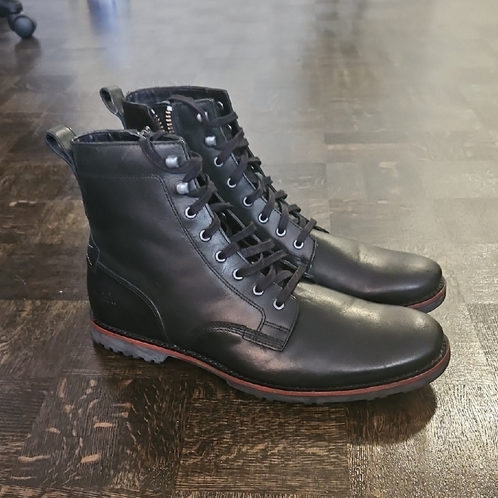 Timberland Black Leather Men's Boots